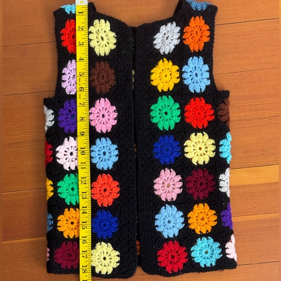 Vintage Crocheted Granny Square Vest - Blue 🌼 - Picture 4 of 5